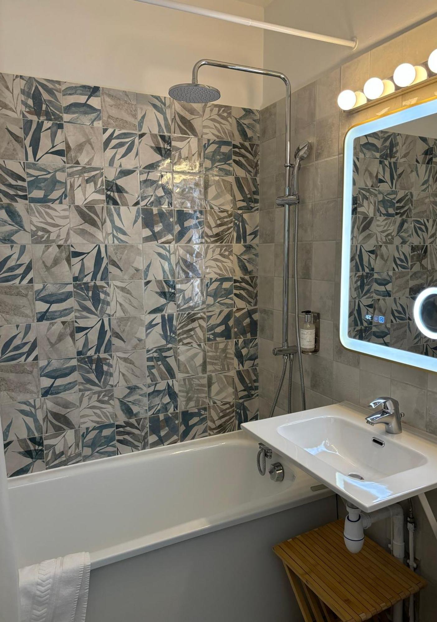 Ambassadeur Hotel - Cherbourg Port De Plaisance מראה חיצוני תמונה